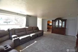 1030 Warner St, Sedro Woolley, WA 98284 - Photo 9