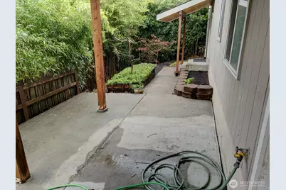 21010 9th Avenue S, Des Moines, WA 98198 - Photo 39