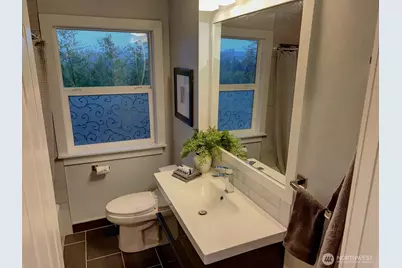 21010 9th Avenue S, Des Moines, WA 98198 - Photo 23