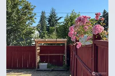 615 W 12th Street, Port Angeles, WA 98362 - Photo 37