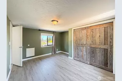 615 W 12th Street, Port Angeles, WA 98362 - Photo 23