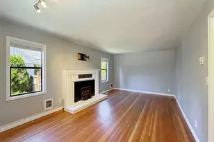 615 W 12th St, Port Angeles, WA 98362 - Photo 7