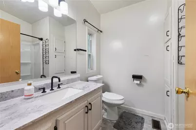 260 E Lansky Dr, Shelton, WA 98584 - Photo 19
