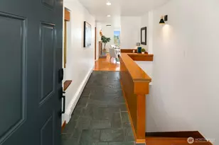 4006 26th Ave W, Seattle, WA 98199 - Photo 3