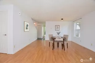 904 20th St, Snohomish, WA 98290 - Photo 5