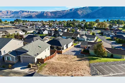 516 Village Drive, Manson, WA 98831 - Photo 9