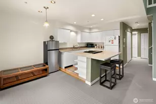 6100 NE 181st St, Kenmore, WA 98028 - Photo 5