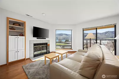 100 Lake Chelan Shores Drive #18-8, Chelan, WA 98816 - Photo 13