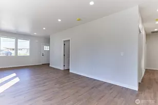 443 Partello Park, Grand Coulee, WA 99133 - Photo 9