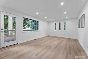 17106 NE 31st Pl, Bellevue, WA 98008 - Photo 13