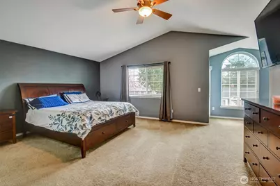 7402 Olympic Drive, Everett, WA 98203 - Photo 11