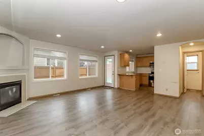 5831 106th Place NE, Marysville, WA 98201 - Photo 9