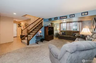 401 Pennie Ln, Bremerton, WA 98310 - Photo 7