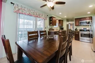 401 Pennie Ln, Bremerton, WA 98310 - Photo 13