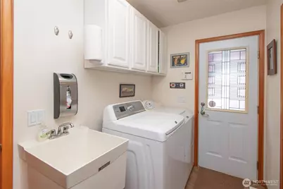 1082 Ripplebrook Drive, Port Angeles, WA 98362 - Photo 15