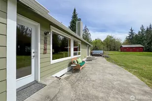 1082 Ripplebrook Dr, Port Angeles, WA 98362 - Photo 31
