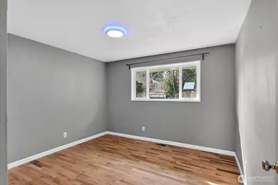 1500 E Fairhaven Avenue, Burlington, WA 98233 - Photo 13