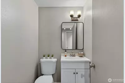 1500 E Fairhaven Avenue, Burlington, WA 98233 - Photo 19