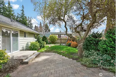 1500 E Fairhaven Avenue, Burlington, WA 98233 - Photo 29