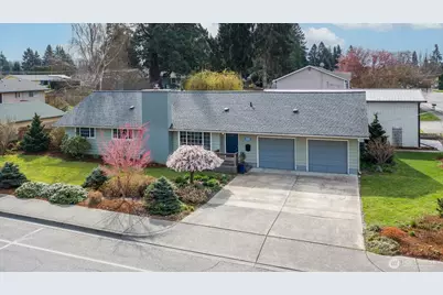 1500 E Fairhaven Avenue, Burlington, WA 98233 - Photo 1