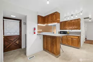 14204 12th Ave SW, Burien, WA 98166 - Photo 13