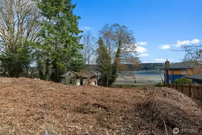 5280 Illahee Road NE, Bremerton, WA 98311 - Photo 9