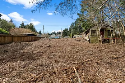 5280 Illahee Road NE, Bremerton, WA 98311 - Photo 13