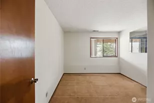 18510 66th Ave NE, Kenmore, WA 98028 - Photo 29