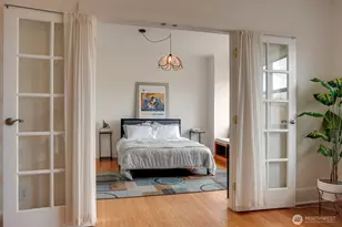 214 Summit Ave E, Seattle, WA 98102 - Photo 17