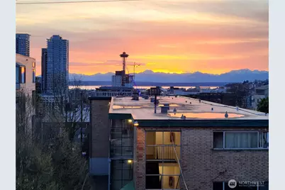 214 Summit Avenue E #402, Seattle, WA 98102 - Photo 33