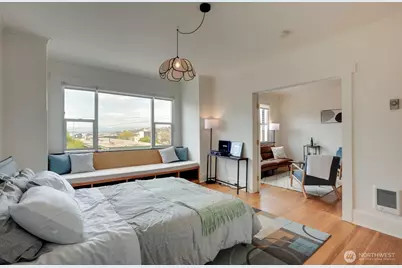 214 Summit Avenue E #402, Seattle, WA 98102 - Photo 19