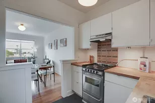 214 Summit Ave E, Seattle, WA 98102 - Photo 13