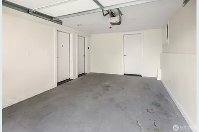 250 NE 50th Street, Seattle, WA 98105 - Photo 33