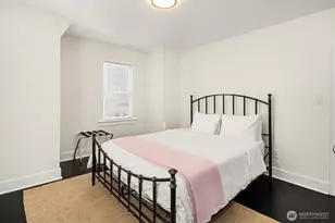 250 NE 50th St, Seattle, WA 98105 - Photo 27