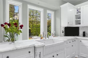 180 Lake Washington Blvd E, Seattle, WA 98112 - Photo 13