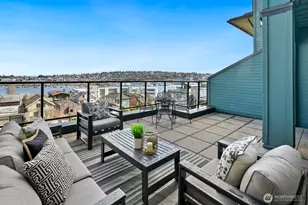 655 Crockett St, Seattle, WA 98109 - Photo 1