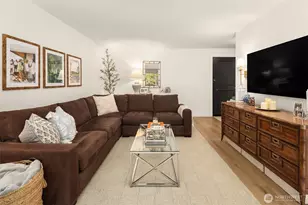 7021 Sand Point Way NE, Seattle, WA 98115 - Photo 3