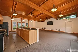 7021 Sand Point Way NE, Seattle, WA 98115 - Photo 17