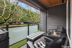 7021 Sand Point Way NE, Seattle, WA 98115 - Photo 15