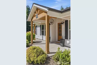 945 Thimbleberry, Castle Rock, WA 98611 - Photo 5