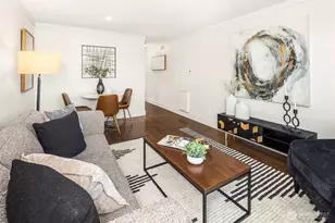 4243 Palatine Ave N, Seattle, WA 98103 - Photo 9