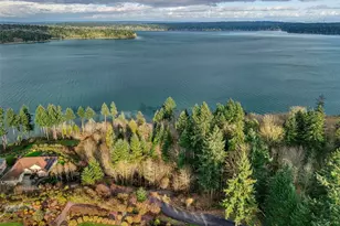 2401 NE Solar View Ct, Keyport, WA 98345 - Photo 1