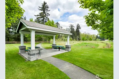 14301 24th Avenue E, Tacoma, WA 98445 - Photo 29