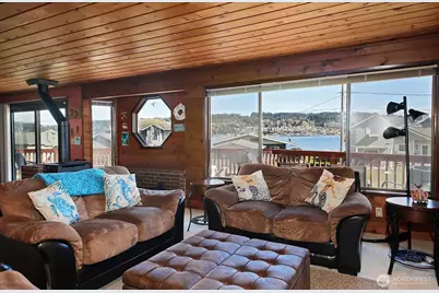 3837 Driftwood Drive, Clinton, WA 98236 - Photo 13