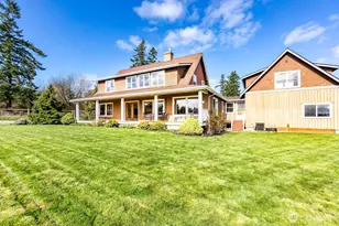 1013 Mallard Ln, Camano Island, WA 98282 - Photo 3