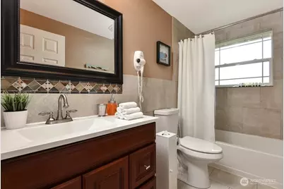 430 128 Avenue SE, Bellevue, WA 98005 - Photo 9