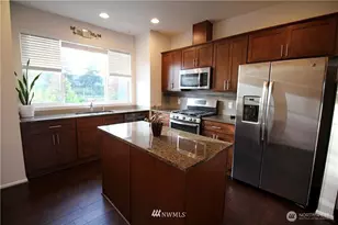 3310 31st Dr, Everett, WA 98201 - Photo 9