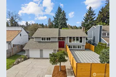 7407 25th Avenue NE, Seattle, WA 98115 - Photo 1