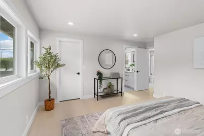 7407 25th Avenue NE, Seattle, WA 98115 - Photo 13