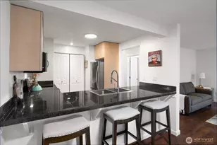 11307 NE 128th St, Kirkland, WA 98034 - Photo 17